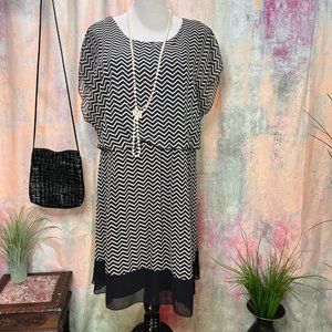 📌Tacera Stylish Zigzag Pattern Plus Size Chiffon Dress